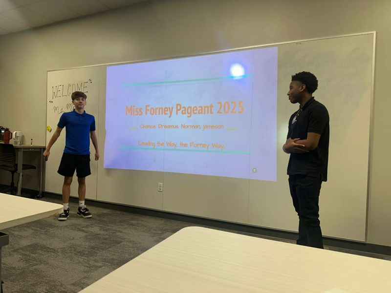 Mrs. Berry’s advertising class student campaigns