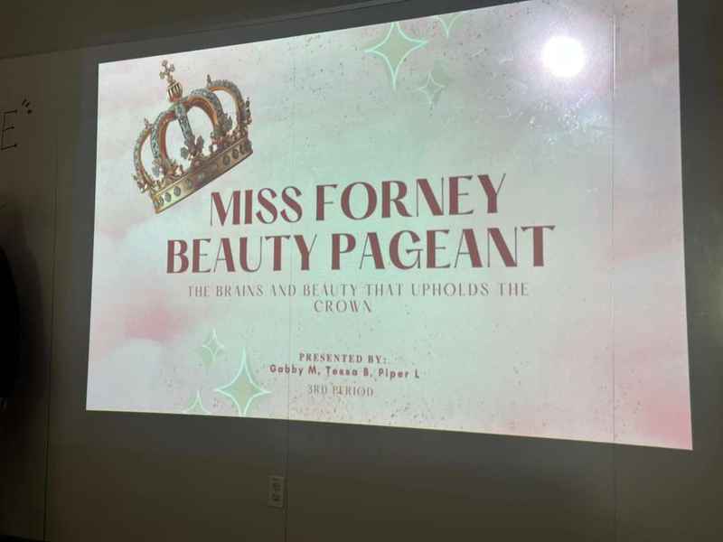 Mrs. Berry’s advertising class student campaigns