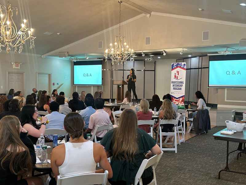Dress for Success workshop with Richardson ISD photo