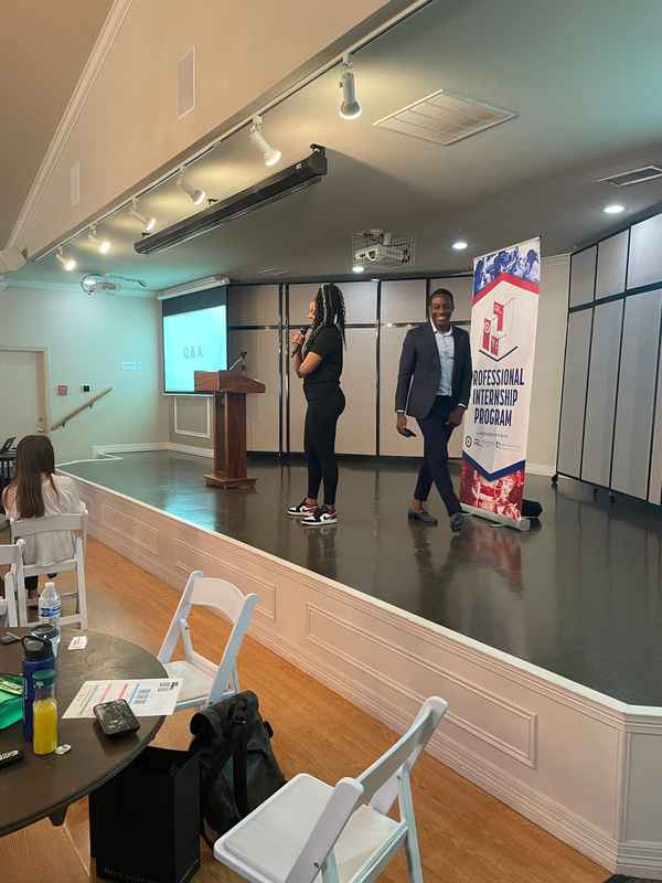 Dress for Success workshop with Richardson ISD photo
