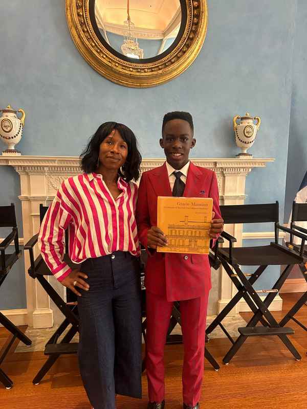 Dacyn Mofor presents Dress for Success at Gracie Mansion, NYC &mdash; in photos. &mdash; photo 2