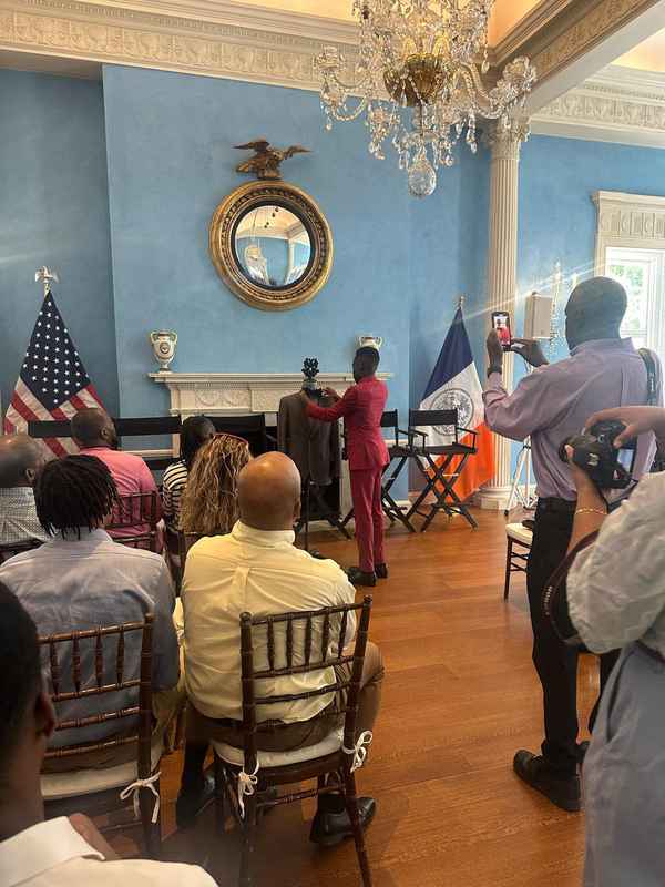 Dacyn Mofor presents Dress for Success at Gracie Mansion, NYC &mdash; in photos. &mdash; photo 4