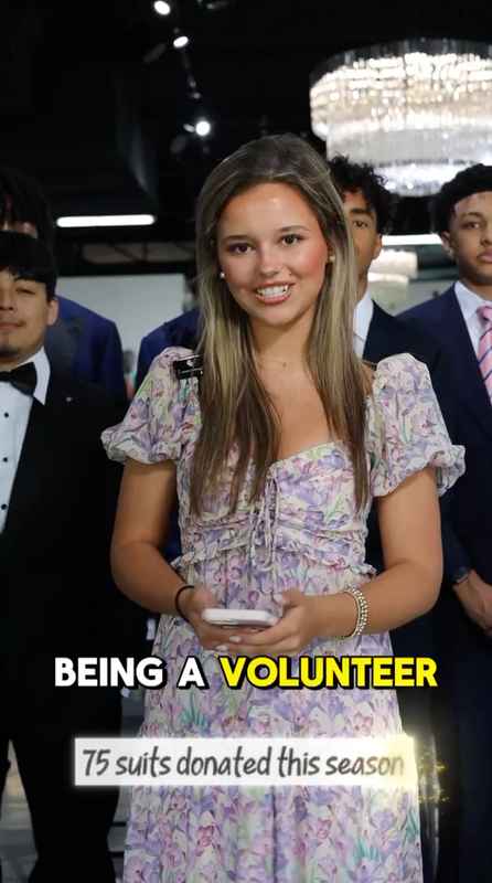Prom Suit Drive moments — students stepping out in style. — photo 11