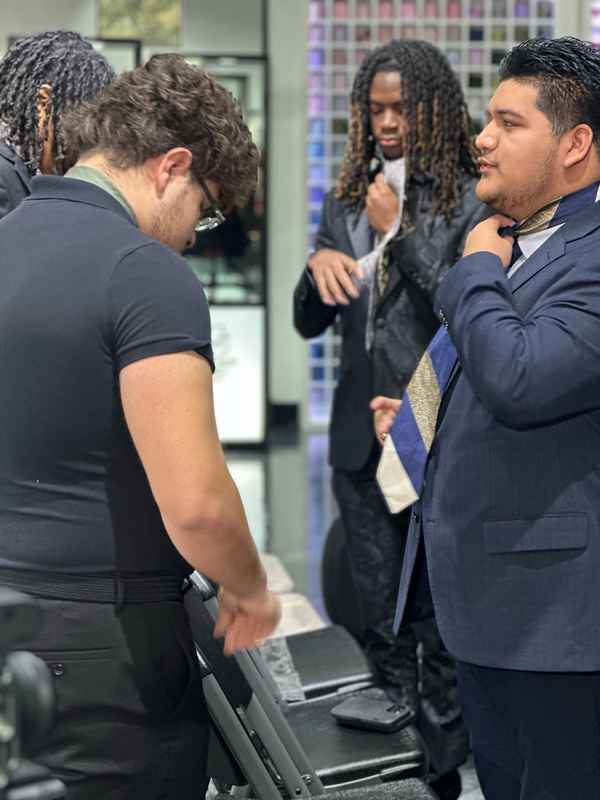 Real stories, real impact — Dress for Success workshop moments. — photo 2