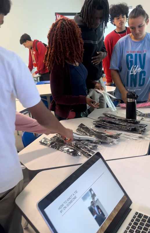 Dress for Success workshops across North Texas school districts — in photos. — photo 15
